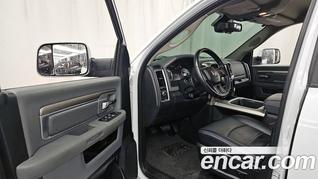 Dodge Ram Pick Up 2016 — photo 10