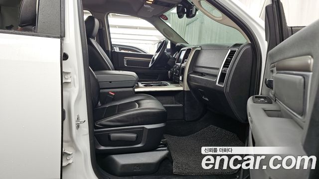 Dodge Ram Pick Up 2016 — photo 11