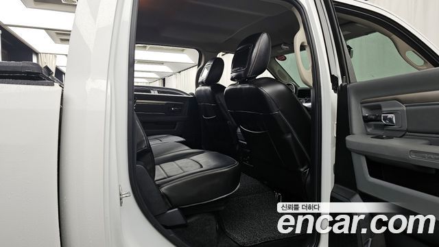 Dodge Ram Pick Up 2016 — photo 12