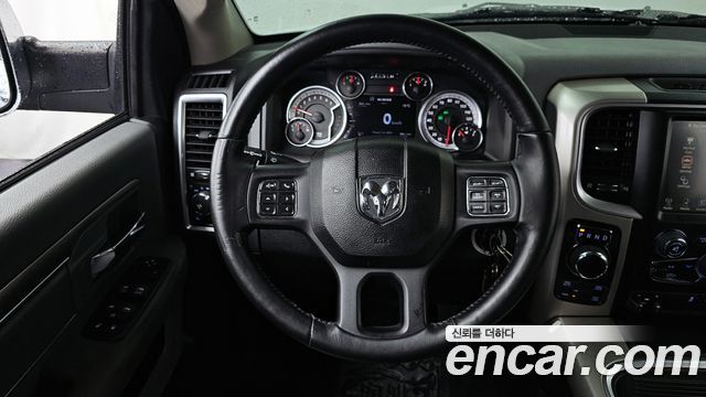 Dodge Ram Pick Up 2016 — photo 13