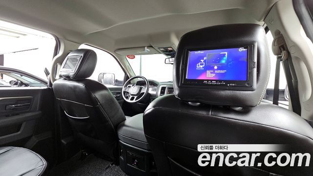 Dodge Ram Pick Up 2016 — photo 17