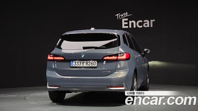 BMW 2-Series 2023 — photo 4