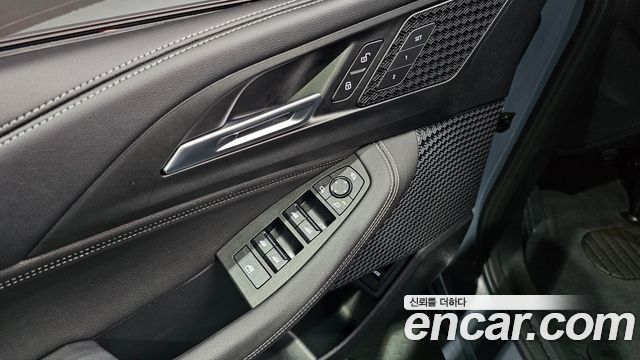 BMW 2-Series 2023 — photo 24