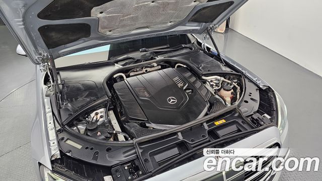 Mercedes-Benz S-Class 2021 — photo 6