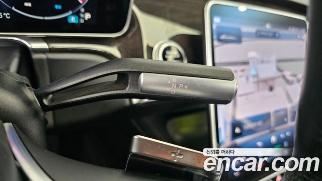 Mercedes-Benz S-Class 2021 — photo 9