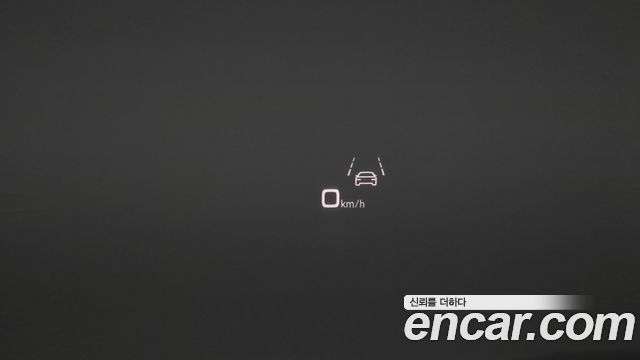 Audi e-tron 2023 — photo 18