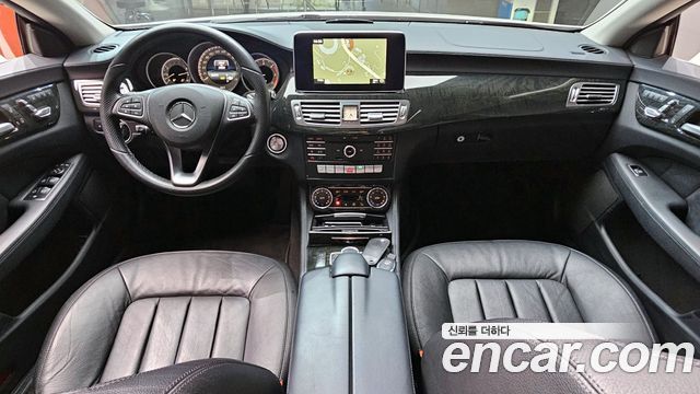 Mercedes-Benz CLS-Class 2016 — photo 7