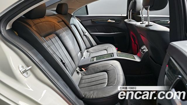 Mercedes-Benz CLS-Class 2016 — photo 12