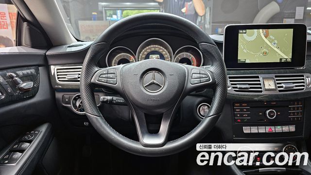 Mercedes-Benz CLS-Class 2016 — photo 13