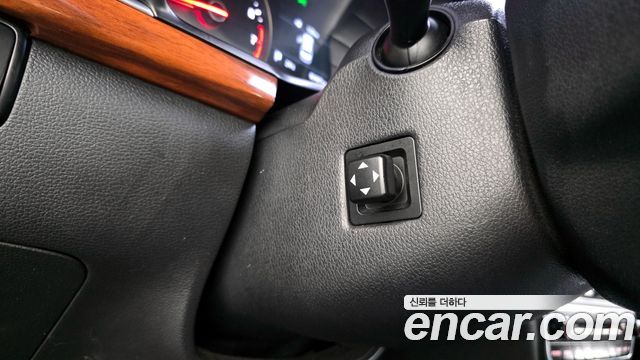 Kia K7 2016 — photo 25