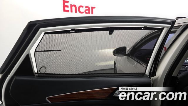 Kia K7 2016 — photo 27
