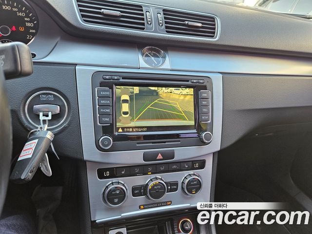 Volkswagen CC 2015 — photo 18