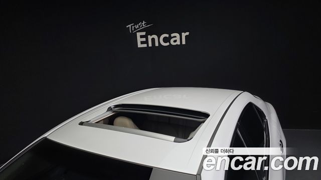 Toyota Camry 2019 — photo 32