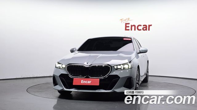 BMW 5-Series 2026 — photo 3