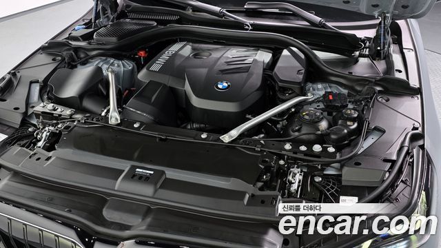 BMW 5-Series 2026 — photo 6