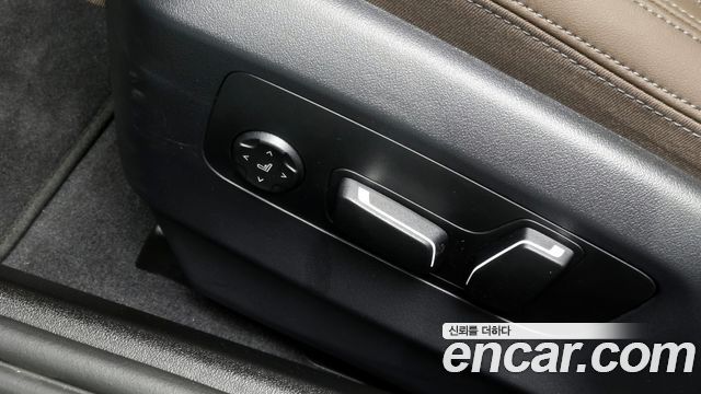 BMW 5-Series 2026 — photo 29