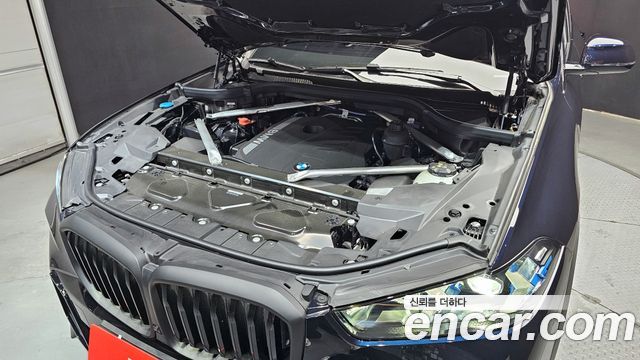 BMW X5 2026 — photo 6