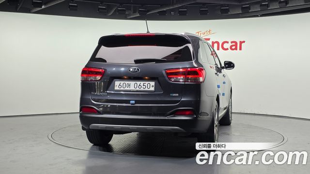 Kia Sorento 2016 — photo 4