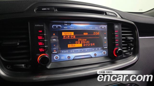 Kia Sorento 2016 — photo 15