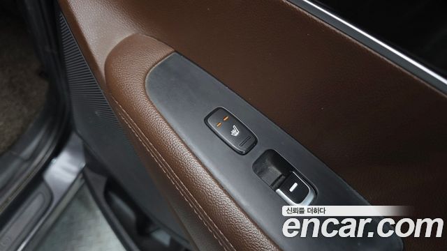 Kia Sorento 2016 — photo 16