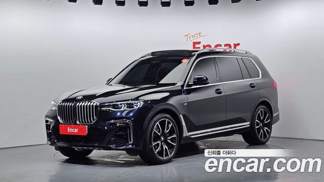 BMW X7 2021 — photo 1