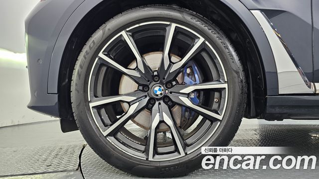 BMW X7 2021 — photo 5