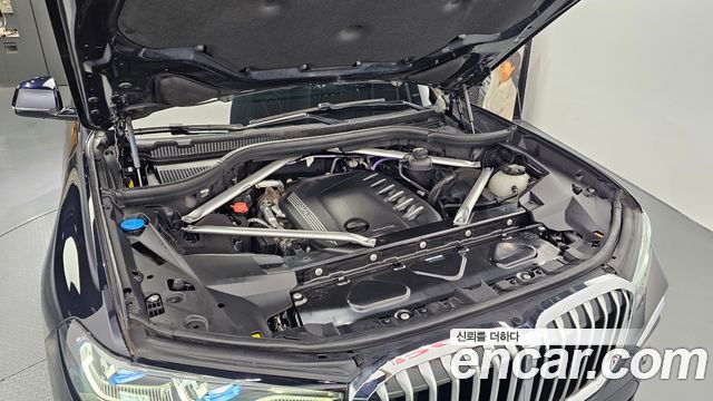 BMW X7 2021 — photo 6