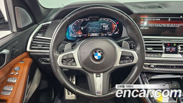 BMW X7 2021 — photo 14