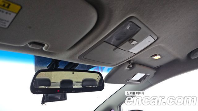Kia K3 2013 — photo 17