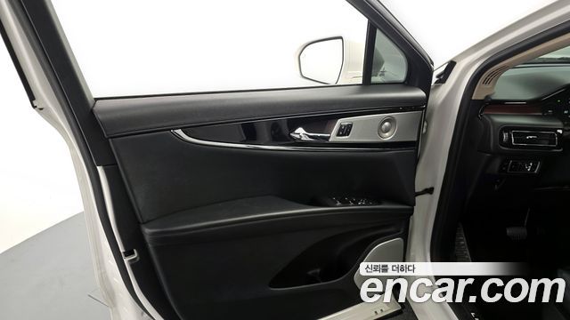 Lincoln Nautilus 2023 — photo 14