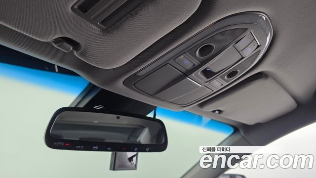 Hyundai Genesis 2016 — photo 16