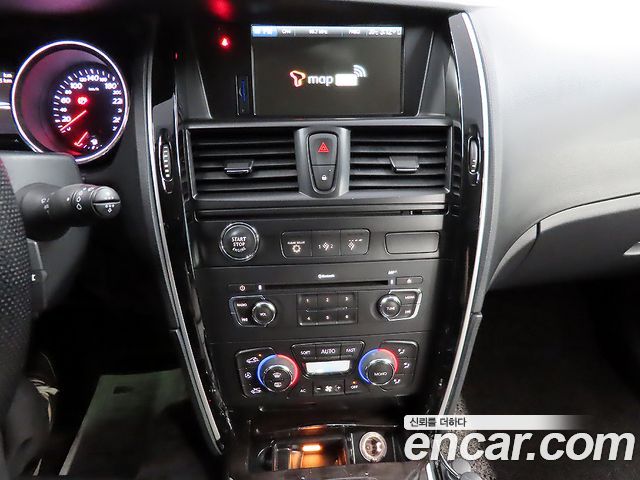 Renault Korea SM7 2013 — photo 17