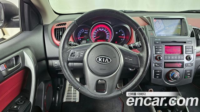 Kia Porte 2012 — photo 13