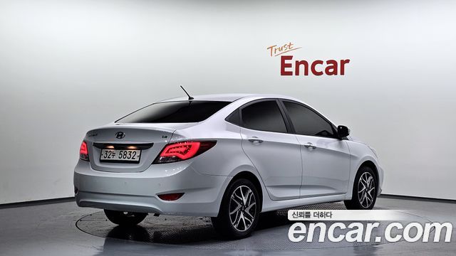 Hyundai Accent 2019 — photo 2