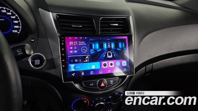 Hyundai Accent 2019 — photo 17