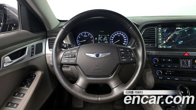 Hyundai Genesis 2016 — photo 13