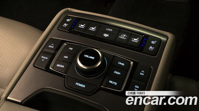Hyundai Genesis 2016 — photo 20