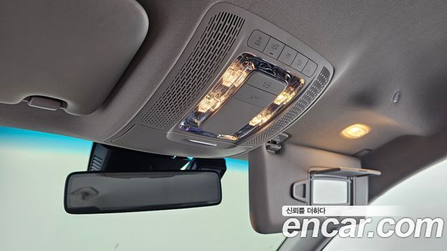 Mercedes-Benz A-Class 2020 — photo 27