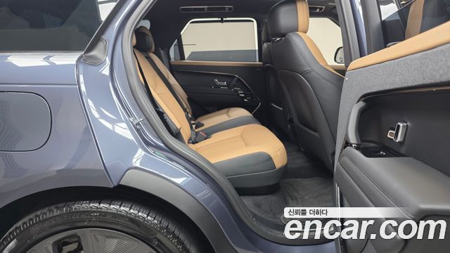 Land Rover Range Rover Sport 2025 — photo 17