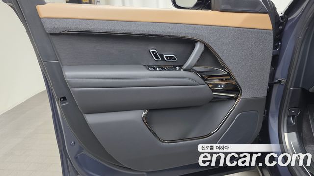 Land Rover Range Rover Sport 2025 — photo 14