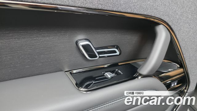 Land Rover Range Rover Sport 2025 — photo 34