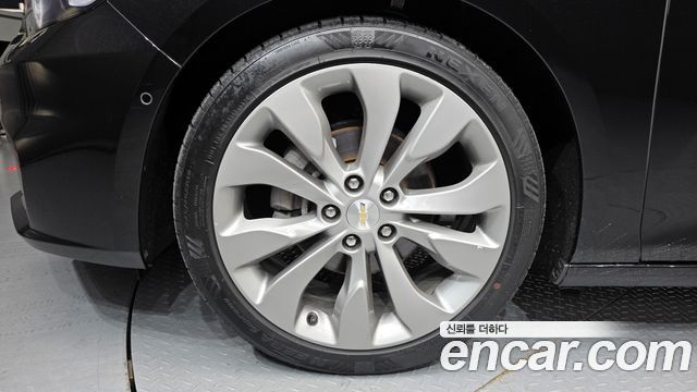 Chevrolet Korea Malibu 2018 — photo 5
