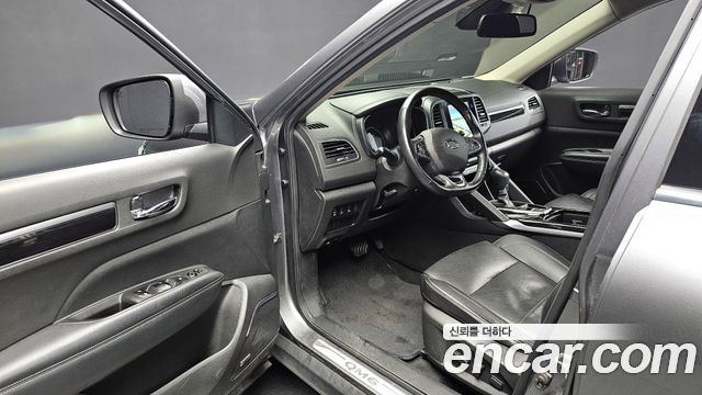 Renault Korea QM6 2017 — photo 10