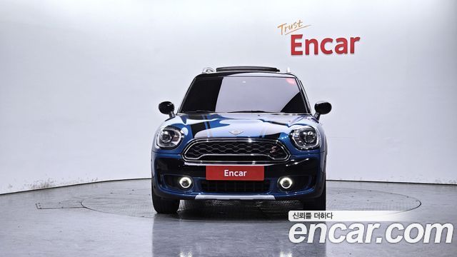 Mini Countryman 2020 — photo 3
