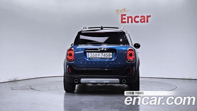 Mini Countryman 2020 — photo 4
