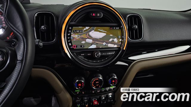 Mini Countryman 2020 — photo 14