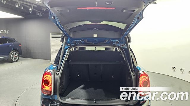 Mini Countryman 2020 — photo 20