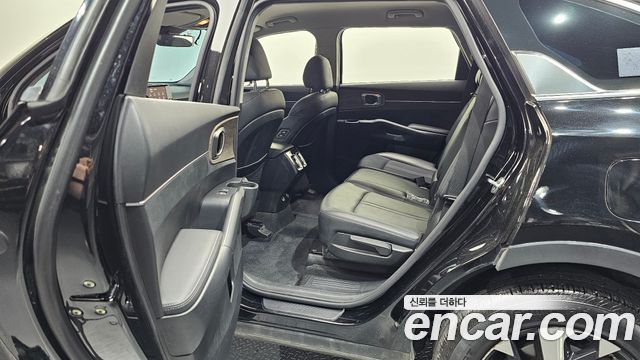 Kia Sorento 2021 — photo 17