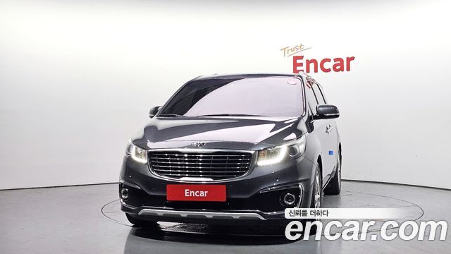 Kia Canival 2017 — photo 3