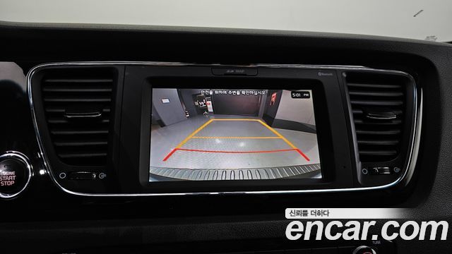 Kia Canival 2017 — photo 16
